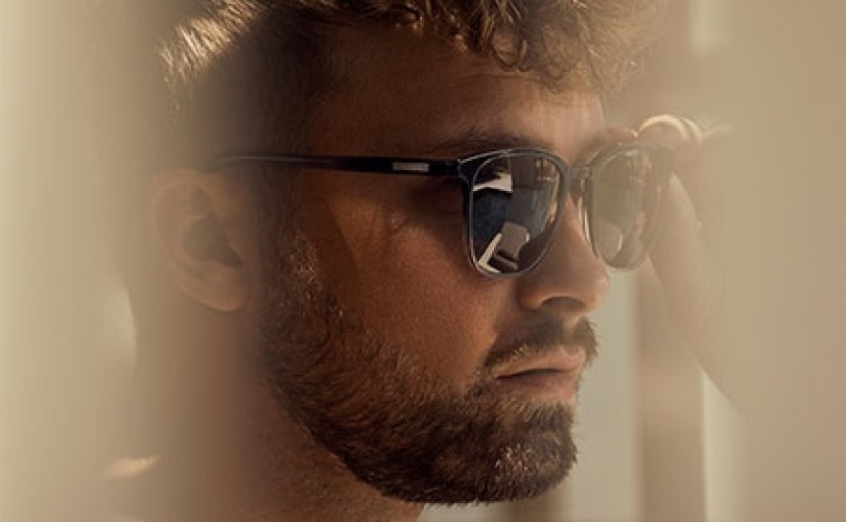 Bruno Banani: Mann mit Sonnenbrille